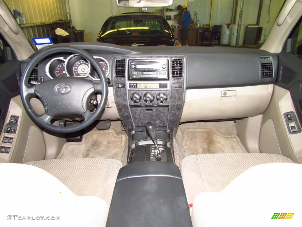 2004 4Runner SR5 - Stratosphere Mica / Taupe photo #13