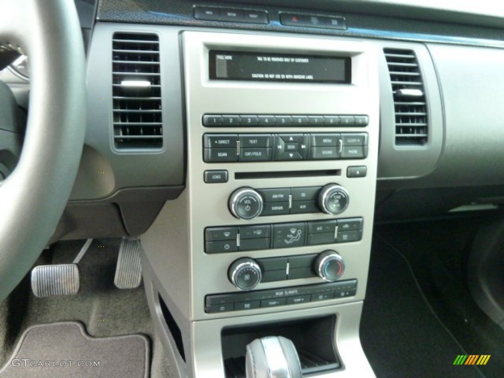 2012 Ford Flex SE Controls Photo #51792731
