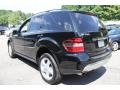 Black - ML 350 4Matic Photo No. 4