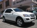 Arctic White - ML 350 4Matic Photo No. 1