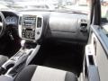Vivid Red Metallic - Mariner Convenience 4WD Photo No. 18
