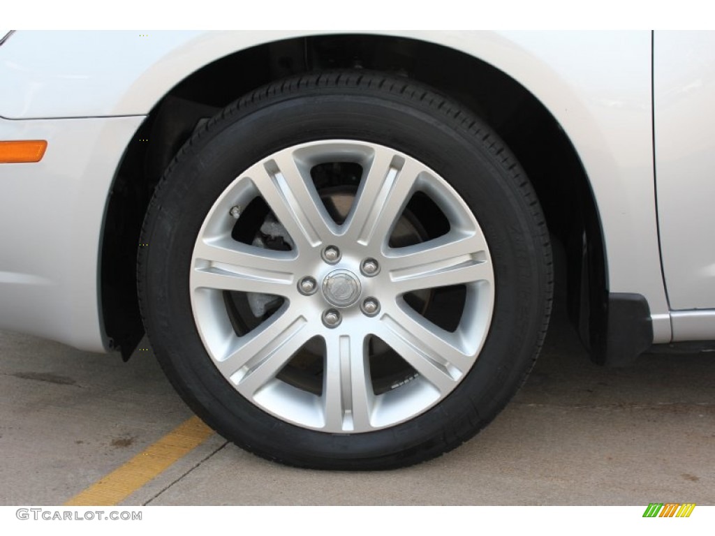 2010 Sebring Limited Sedan - Bright Silver Metallic / Dark Slate Gray photo #6