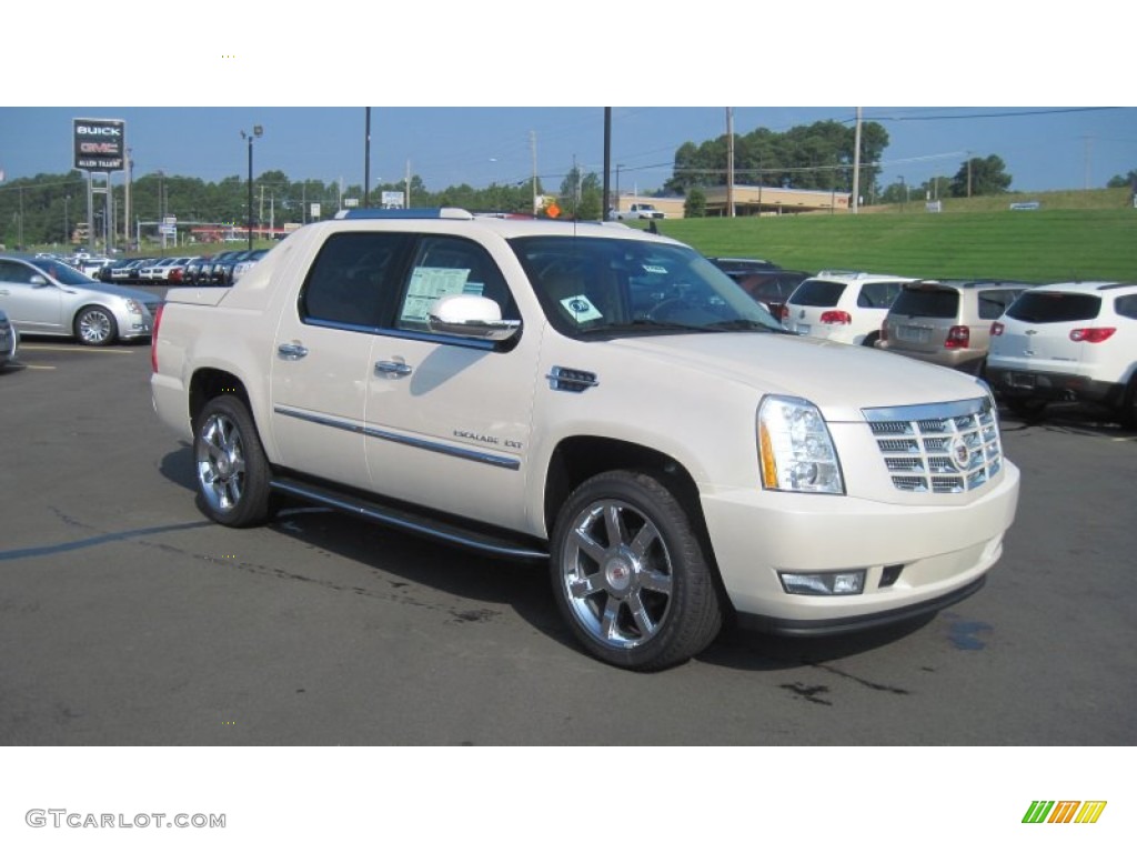 White Diamond Tricoat 2011 Cadillac Escalade EXT Luxury AWD Exterior Photo #51800945