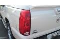 White Diamond Tricoat - Escalade EXT Luxury AWD Photo No. 16