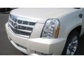 White Diamond Tricoat - Escalade Platinum AWD Photo No. 9