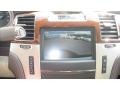 White Diamond Tricoat - Escalade Platinum AWD Photo No. 28