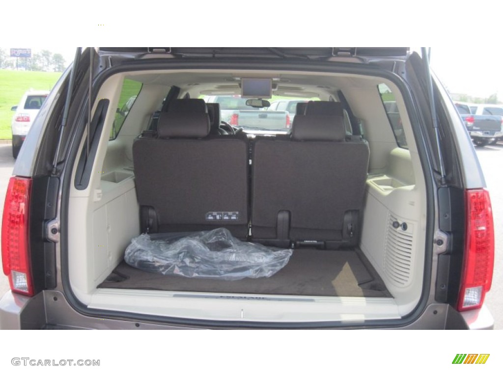 2011 Cadillac Escalade ESV Platinum AWD Trunk Photo #51803996