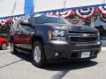 Taupe Gray Metallic - Suburban LT 4x4 Photo No. 3