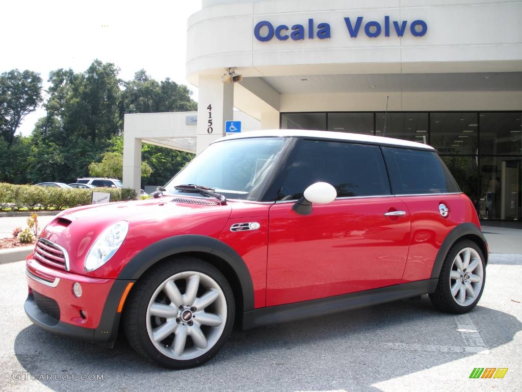 Chili Red Mini Cooper