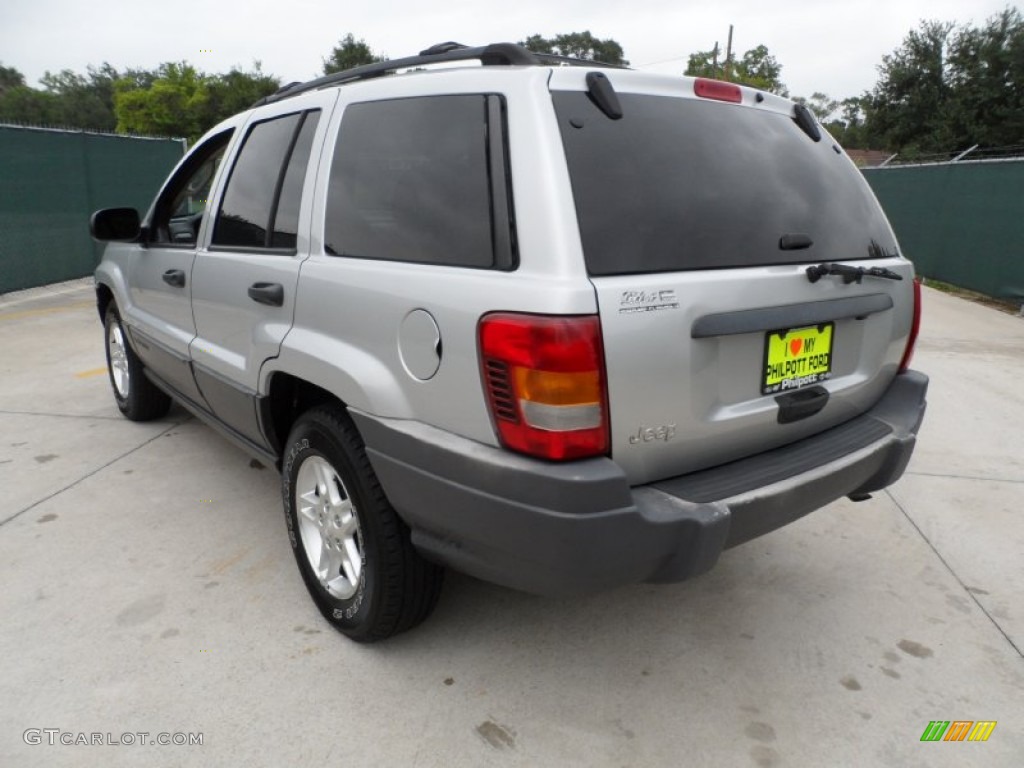 2004 Grand Cherokee Laredo - Bright Silver Metallic / Dark Slate Gray photo #5