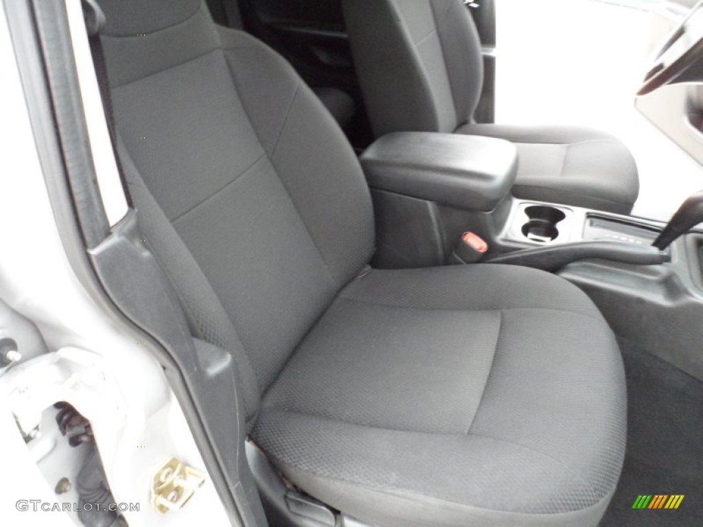 2004 Grand Cherokee Laredo - Bright Silver Metallic / Dark Slate Gray photo #25