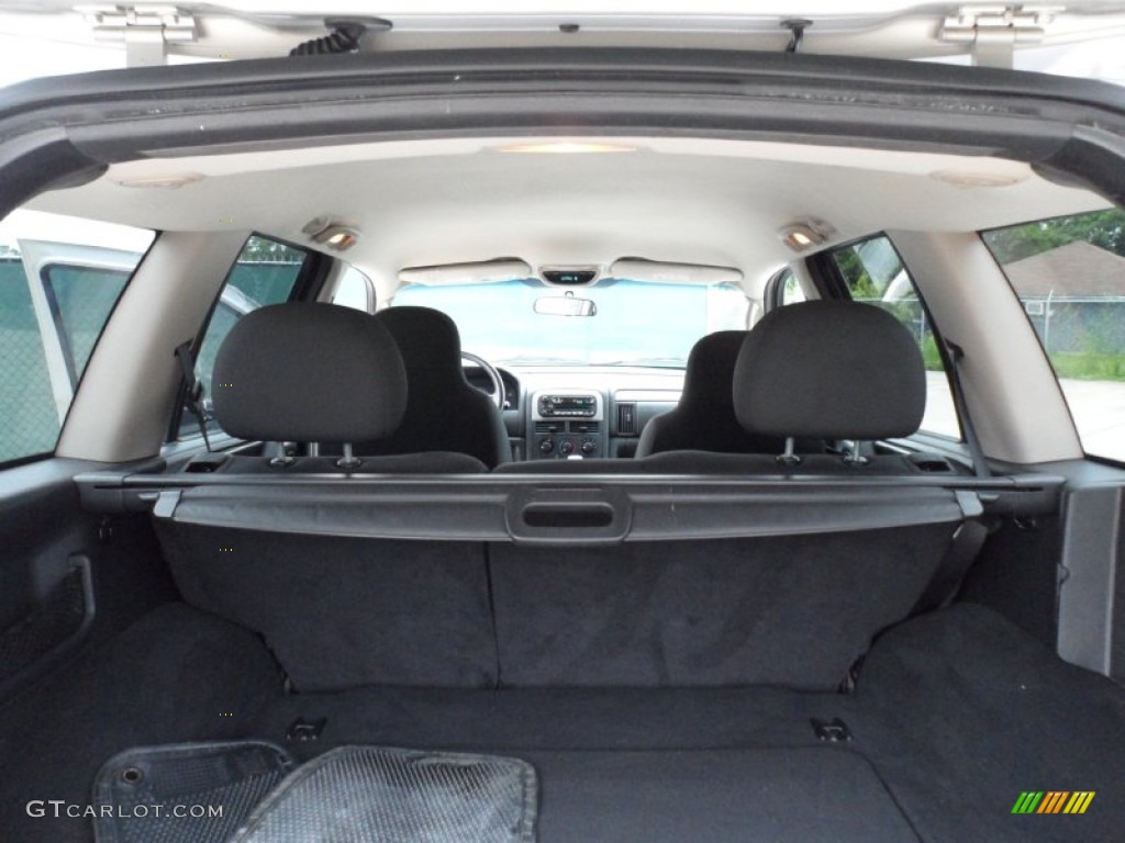 2004 Grand Cherokee Laredo - Bright Silver Metallic / Dark Slate Gray photo #29