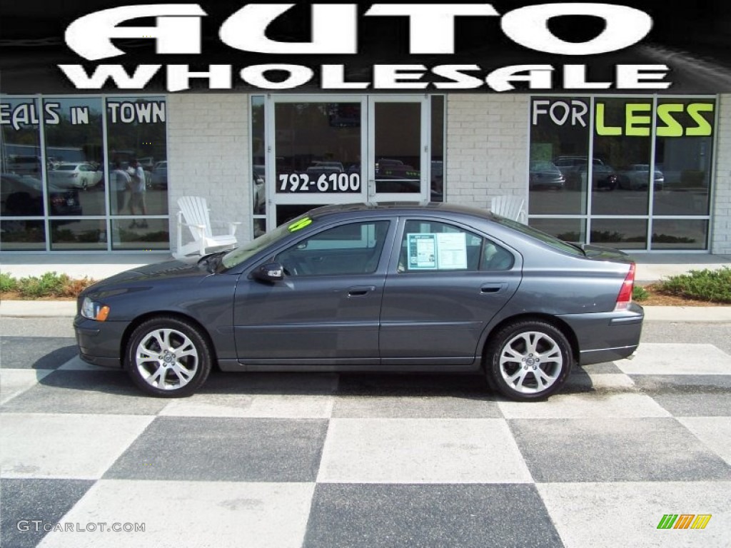2009 S60 2.5T - Titanium Grey Metallic / Taupe photo #1