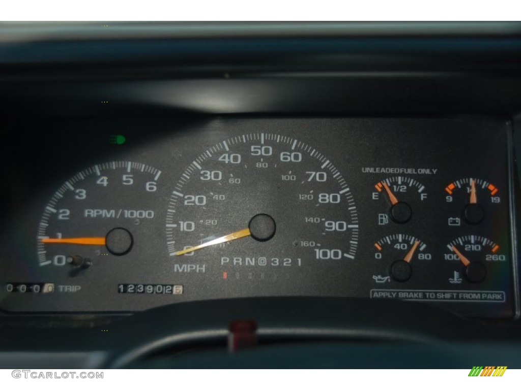 1997 Chevrolet Suburban C1500 LT Gauges Photo #51814784