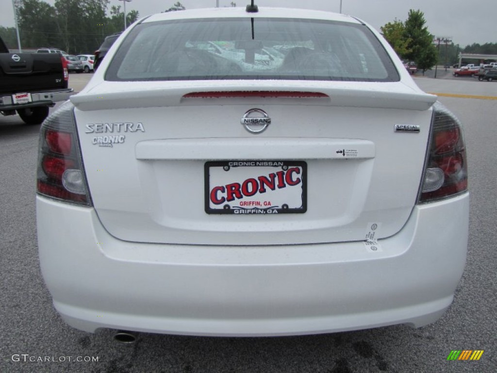 2012 Sentra 2.0 SR Special Edition - Aspen White / Beige photo #4