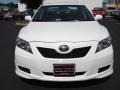 Super White - Camry SE Photo No. 9