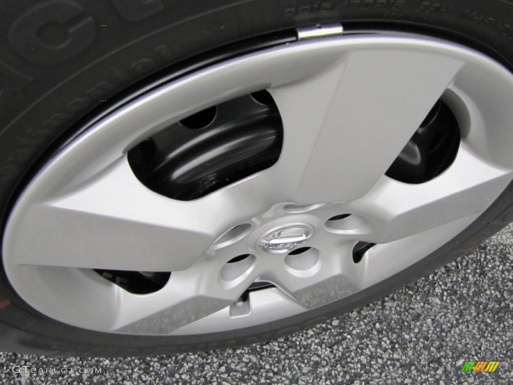 2011 Rogue S - Silver Ice Metallic / Black photo #8