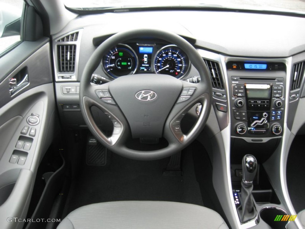 2011 Hyundai Sonata Hybrid Gray Dashboard Photo #51826183