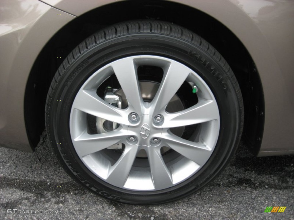 2012 Hyundai Accent GLS 4 Door Wheel Photo #51827272