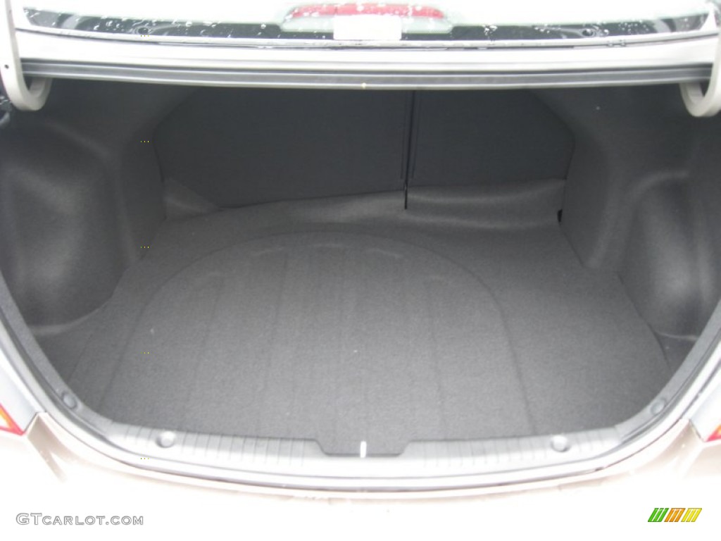 2012 Hyundai Accent GLS 4 Door Trunk Photo #51827287