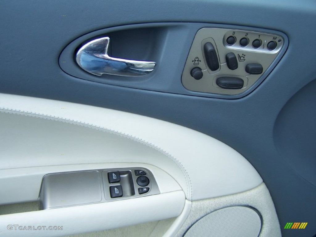 2007 Jaguar XK XK8 Convertible Controls Photo #51829054