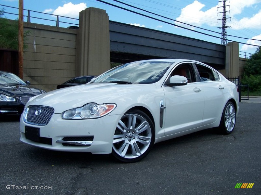 2009 XF Supercharged - Porcelain White / Spice/Charcoal photo #1