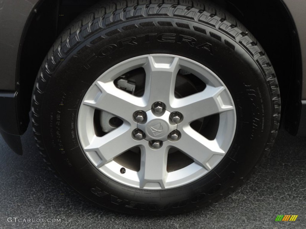 2010 Saturn Outlook XE Wheel Photo #51829984