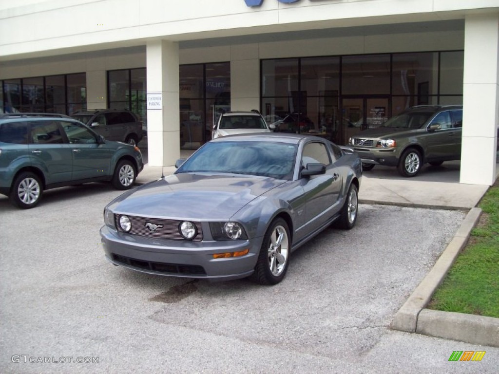 2006 Mustang GT Premium Coupe - Tungsten Grey Metallic / Dark Charcoal photo #2