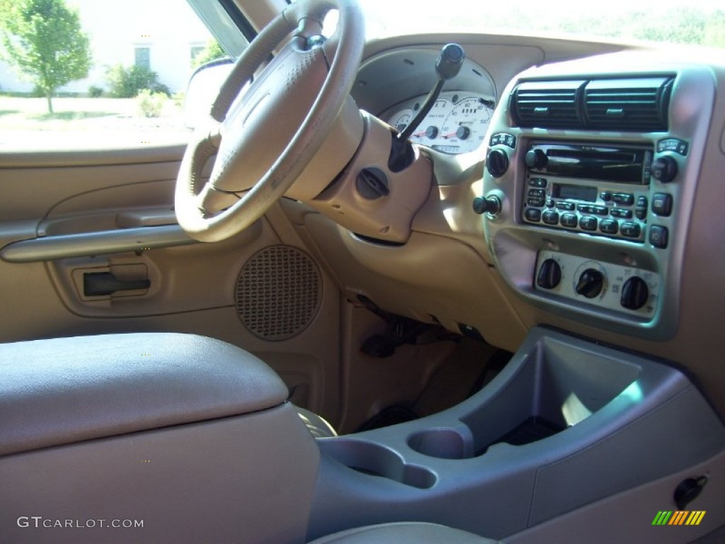 2001 Explorer Sport 4x4 - Spruce Green Metallic / Medium Prairie Tan photo #10