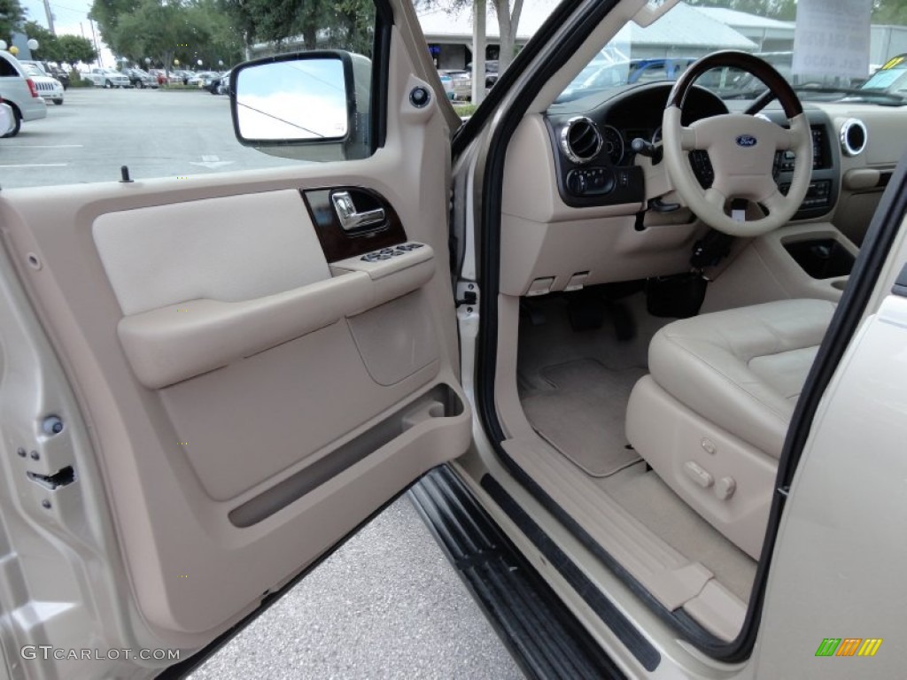 Medium Parchment Interior 2006 Ford Expedition Limited Photo #51834460