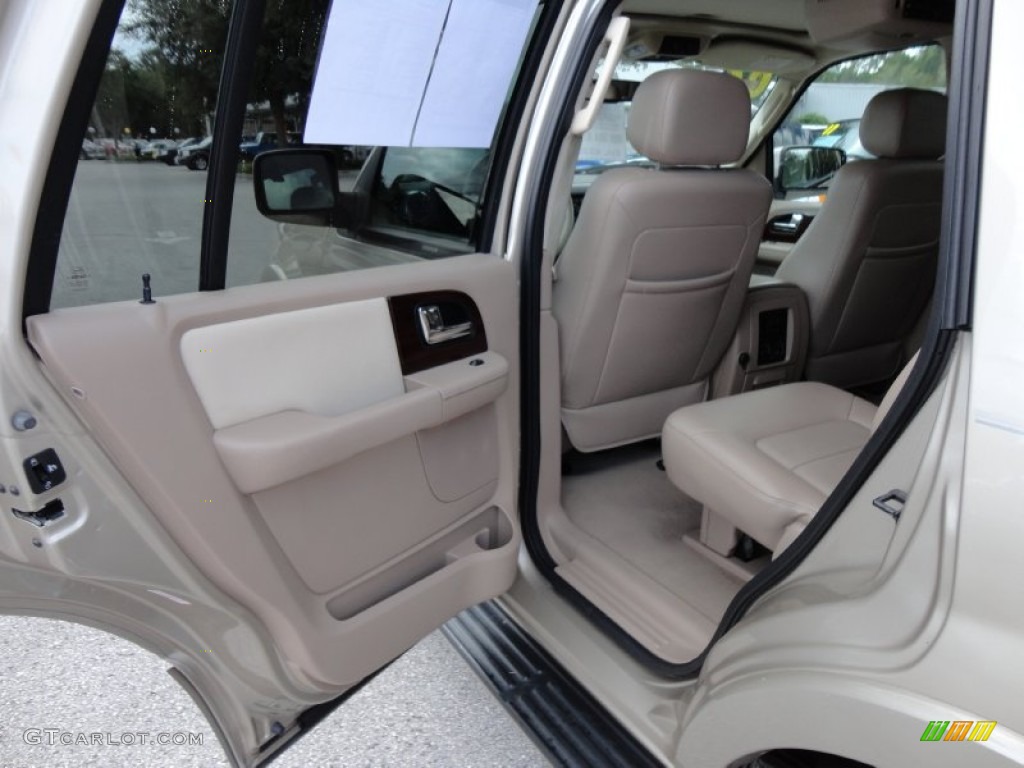 Medium Parchment Interior 2006 Ford Expedition Limited Photo #51834490