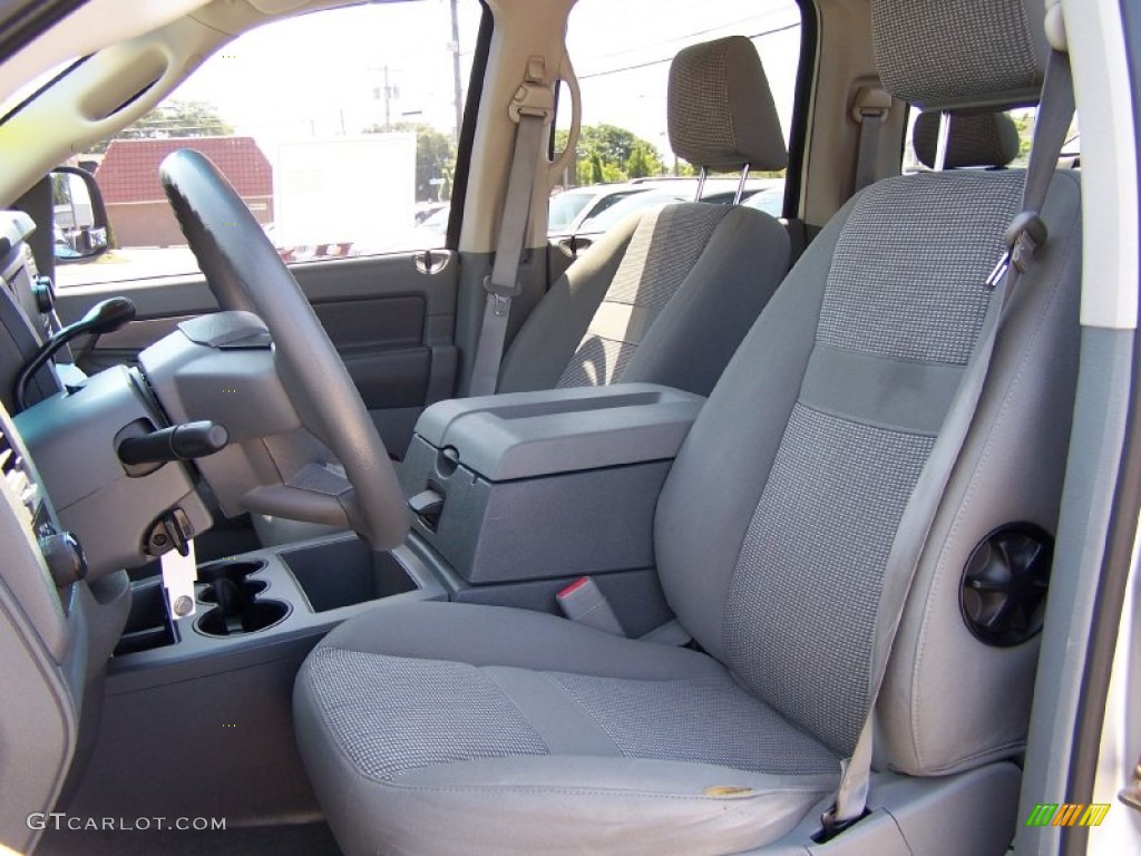 2006 Ram 1500 ST Quad Cab 4x4 - Bright Silver Metallic / Medium Slate Gray photo #5