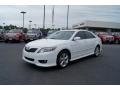 Super White - Camry SE Photo No. 6