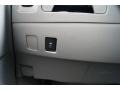 Super White - Camry SE Photo No. 35