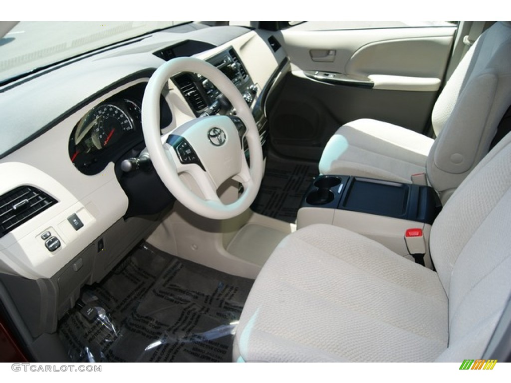 2011 Sienna LE - Salsa Red Pearl / Bisque photo #8