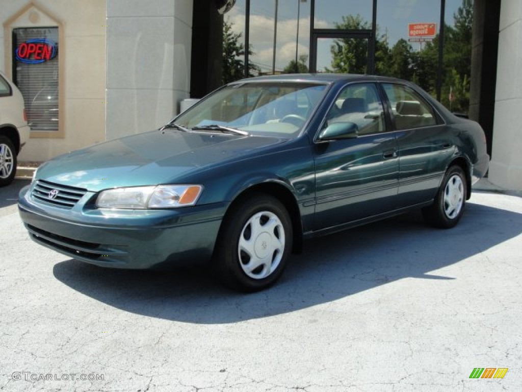 1998 Camry LE V6 - Dark Green Metallic / Oak photo #6
