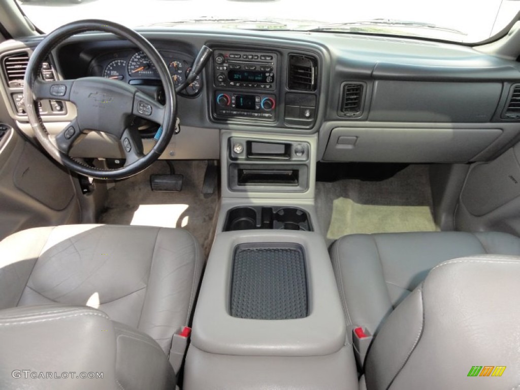 2006 Chevrolet Suburban LT 1500 4x4 Gray/Dark Charcoal Dashboard Photo #51849059