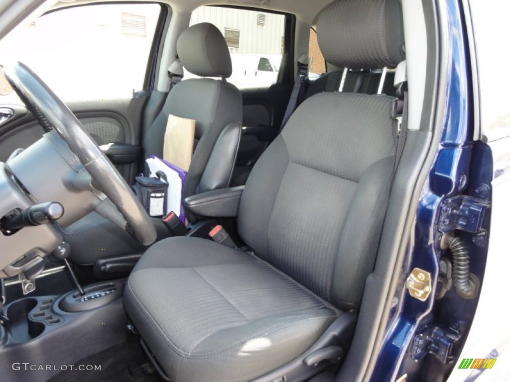 Black Interior 2005 Chrysler PT Cruiser Limited Photo #51849614