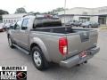 2006 Granite Metallic Nissan Frontier LE Crew Cab 4x4  photo #3