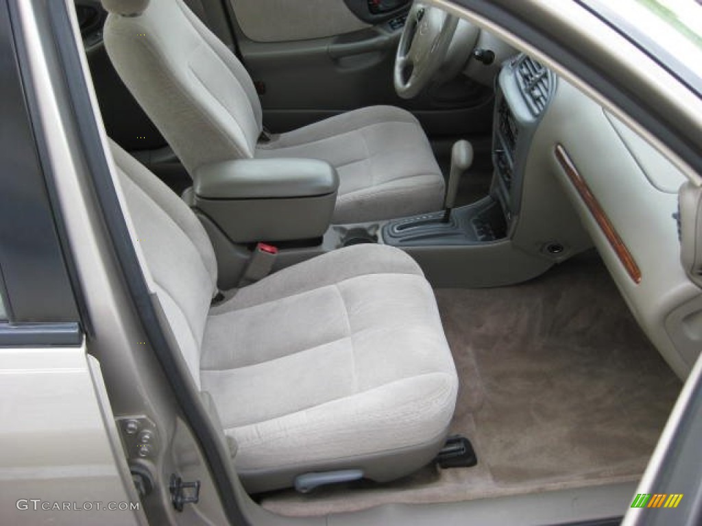 Beige Interior 1997 Oldsmobile Cutlass GLS Sedan Photo #51850622