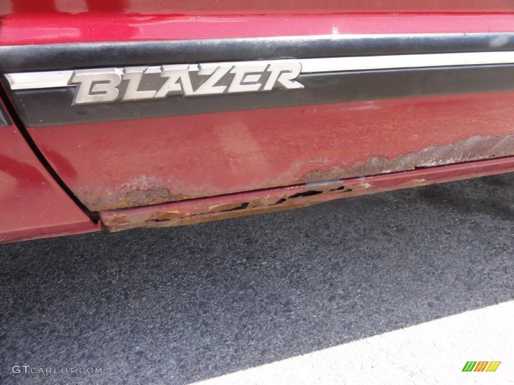 1993 Blazer  4x4 - Burnt Red Metallic / Beige photo #39