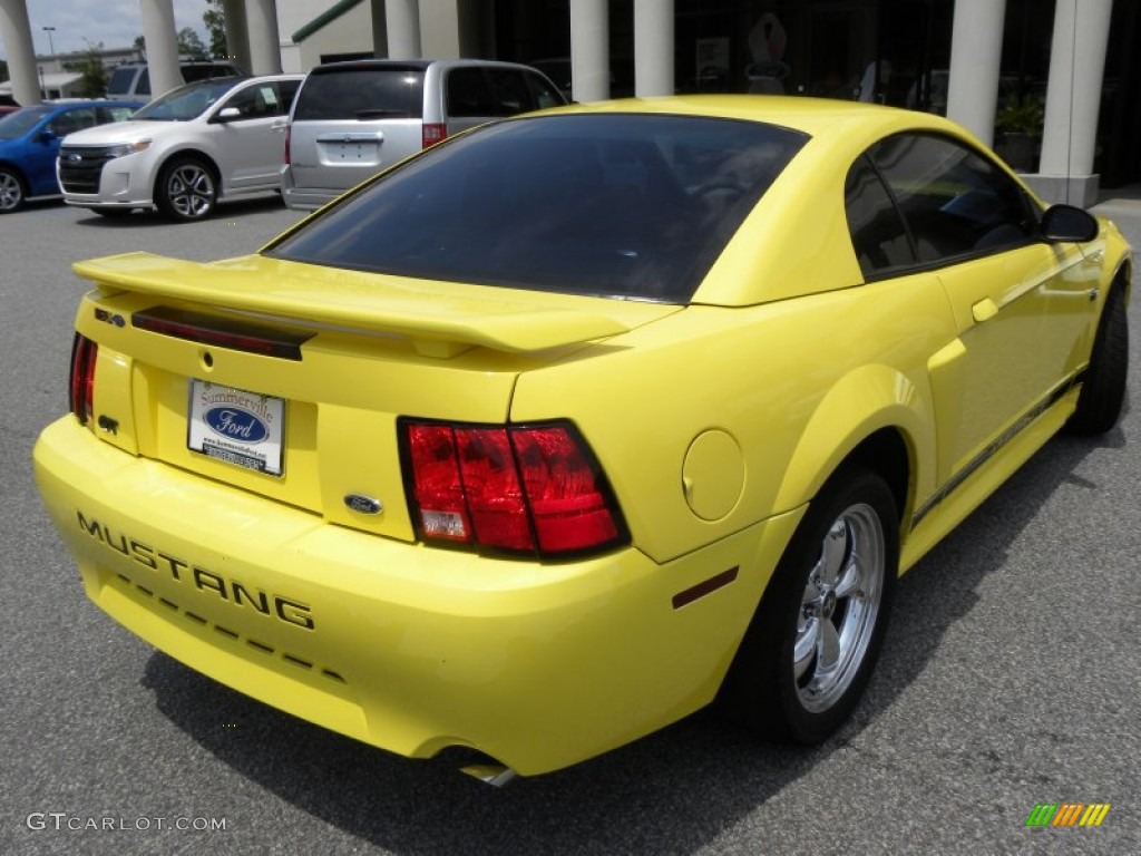 2002 Mustang GT Coupe - Zinc Yellow / Dark Charcoal photo #9