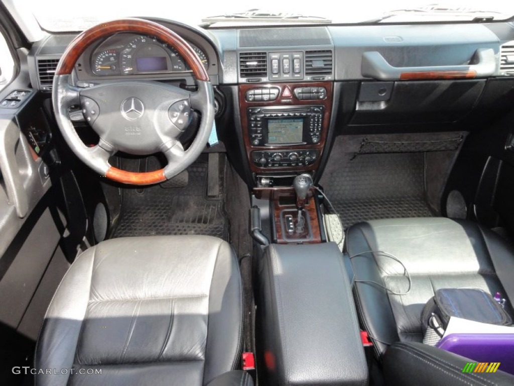 2003 Mercedes-Benz G 500 Black Dashboard Photo #51851135