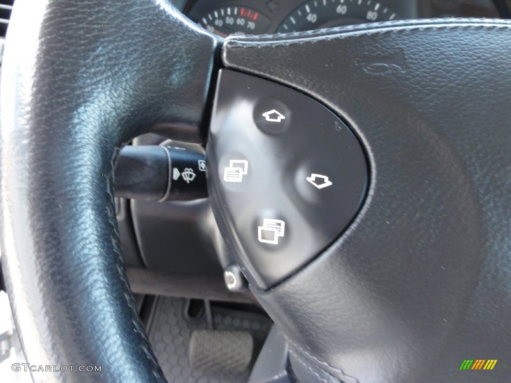 2003 Mercedes-Benz G 500 Controls Photo #51851444