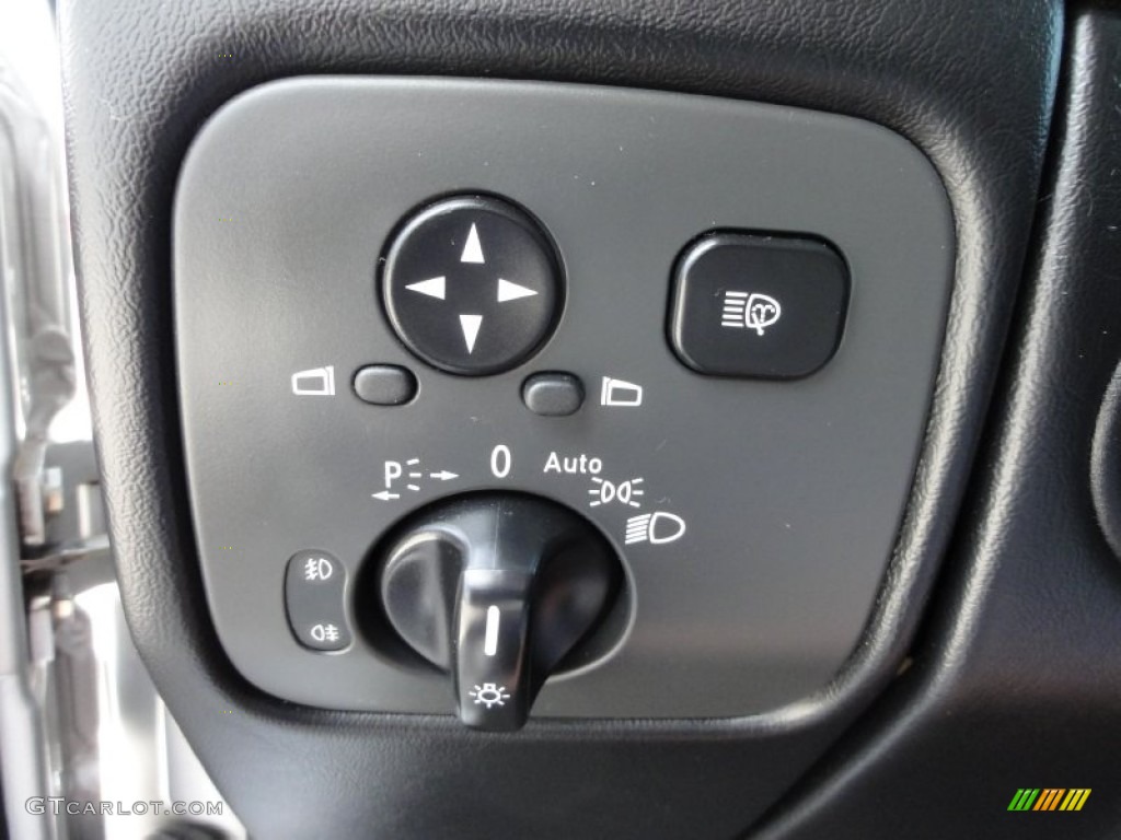 2003 Mercedes-Benz G 500 Controls Photo #51851456
