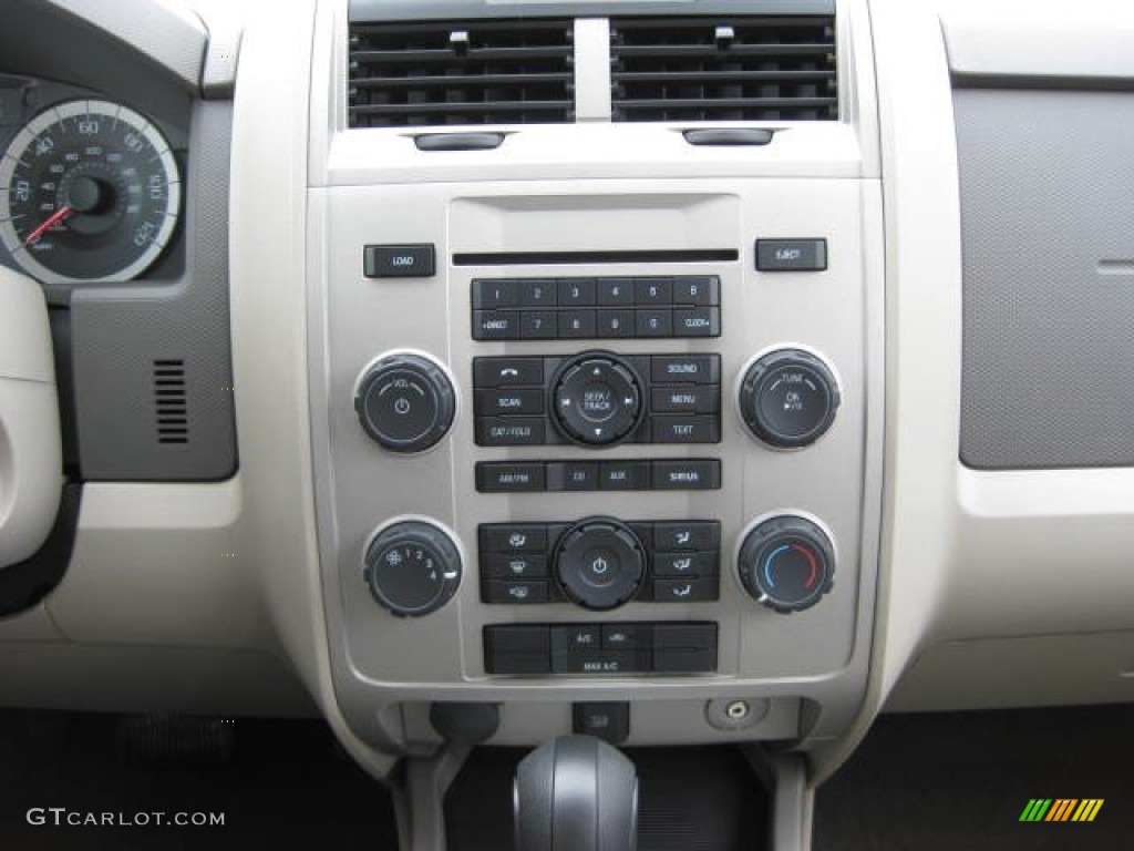 2012 Ford Escape XLT V6 4WD Controls Photo #51854948