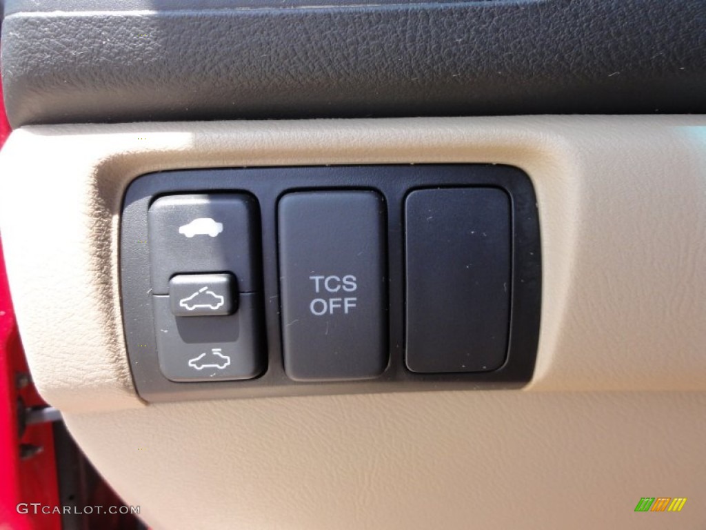 2004 Honda Accord EX V6 Coupe Controls Photo #51855248