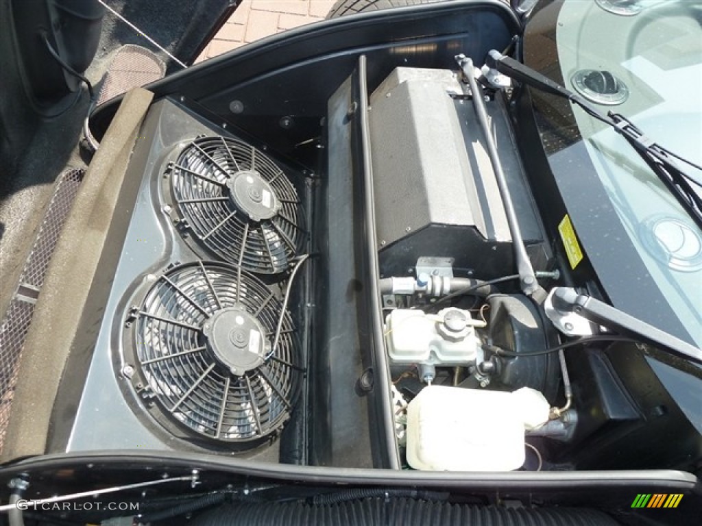 2004 Noble M12 GTO 3R Trunk Photos