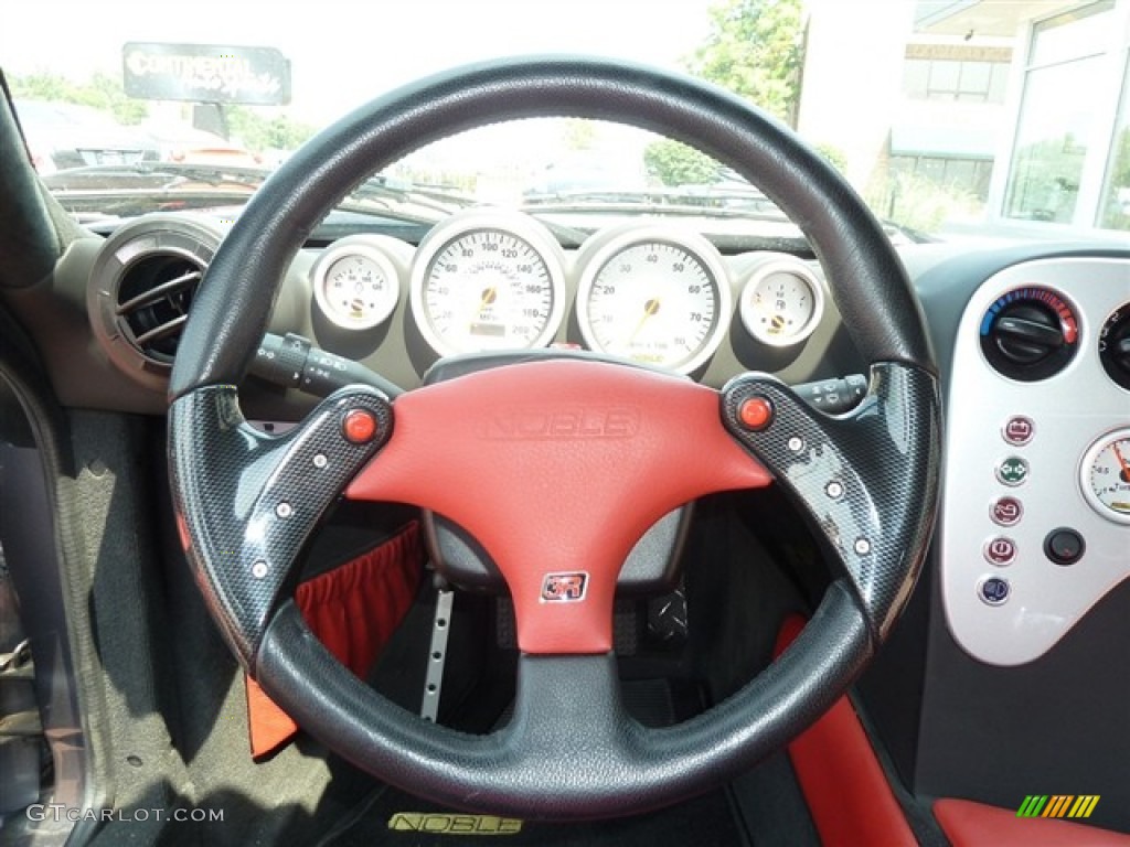 2004 Noble M12 GTO 3R Steering Wheel Photos