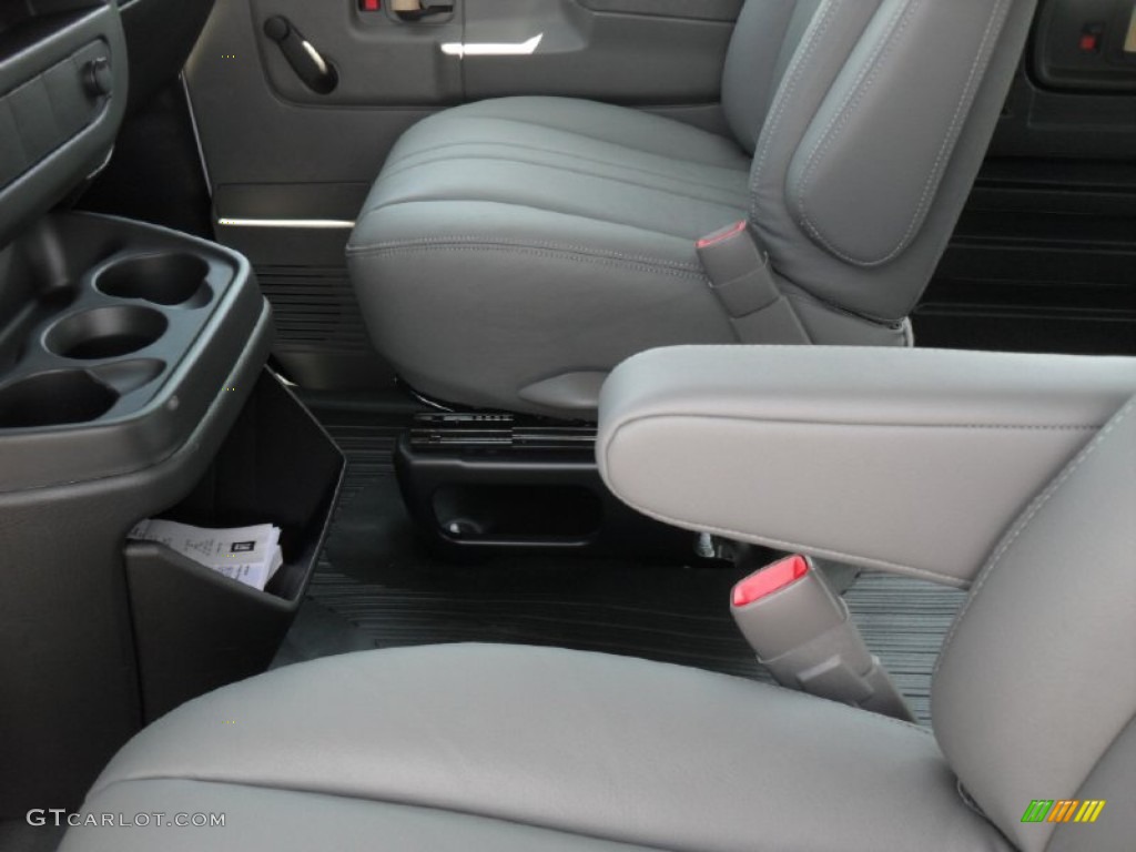 2011 Express 2500 Cargo Van - Summit White / Medium Pewter photo #9